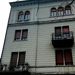 House Of - No Reception Bed & Breakfast Trento