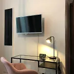 House Of - No Reception