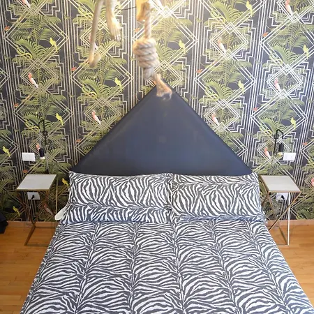 House Of - No Reception