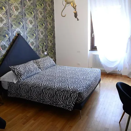 House Of - No Reception 2*