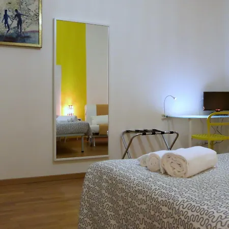 House Of - No Reception Bed & Breakfast Trento
