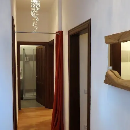 House Of - No Reception Couette-café 2*