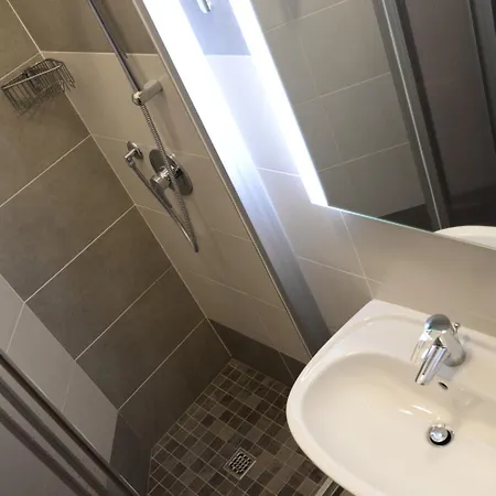 House Of - No Reception Couette-café 2*