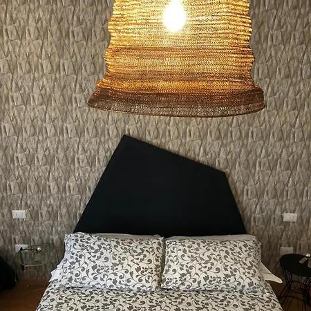 Couette-café House Of - No Reception