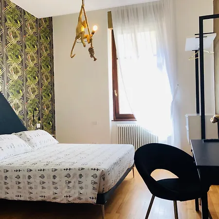 House Of - No Reception B&B 트렌토