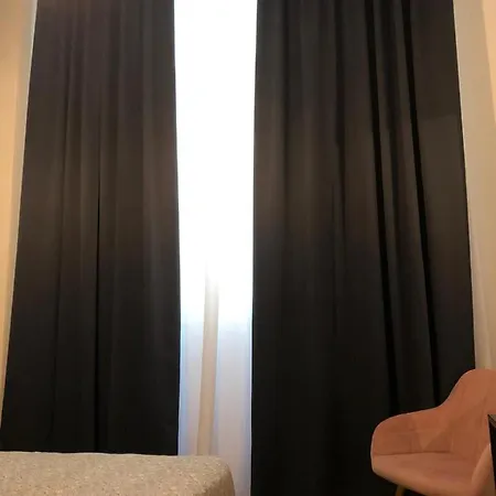 House Of - No Reception Couette-café