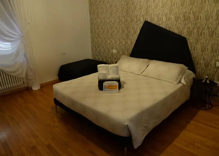 Bed and Breakfast House Of - No Reception Τρέντο