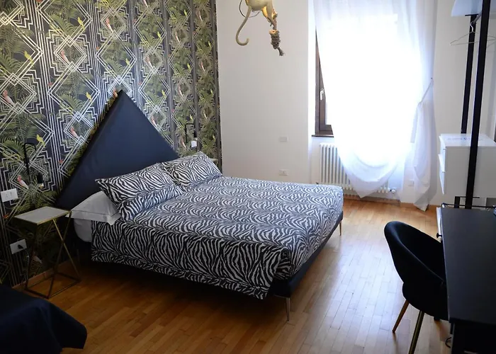 House Of - No Reception 2*