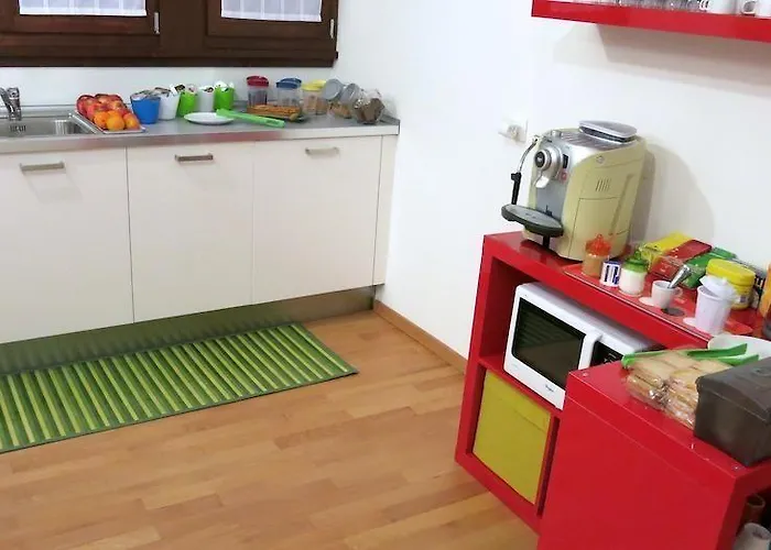 House Of - No Reception