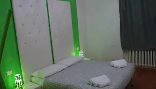 House Of - No Reception Bed and Breakfast Τρέντο