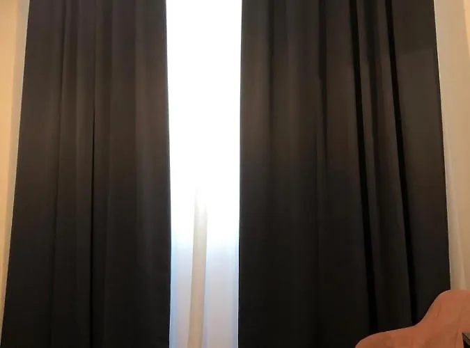 House Of - No Reception Bed and Breakfast